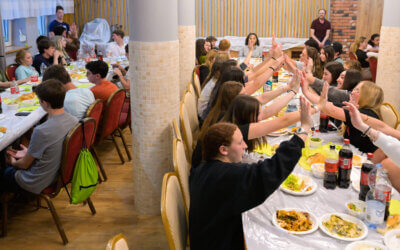 Shabbat brings meaningful experiences to IST